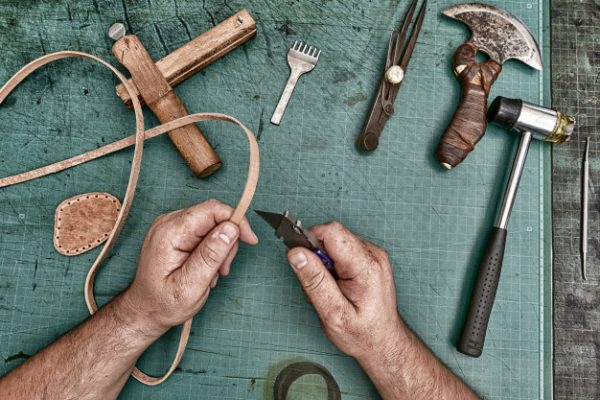 Handbags Repair<br/>(Men & Women)